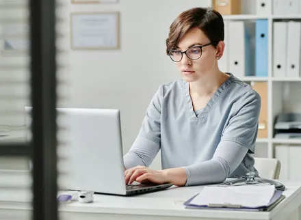 Self-paced online training